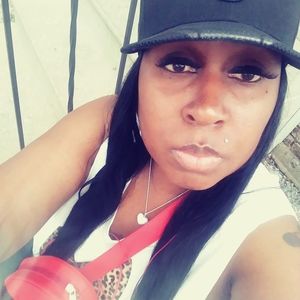 Meet your Posher, Semika